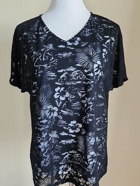Chico's Lined Black Lace Short-Sleeve Top - Large